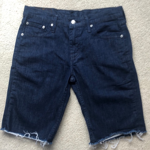 Classic Levi’s 511 Men’s Denim Cut-Off Shorts - Picture 1 of 10
